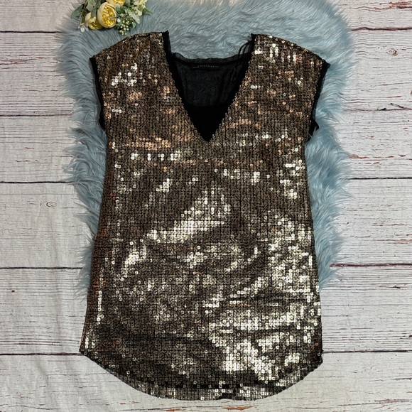 Signature8 Dresses & Skirts - Signature8 Glittering Sequin Mesh Mini Dress sz S